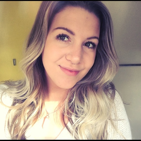 Meet your Posher, Jenna - Picture 1 of 1